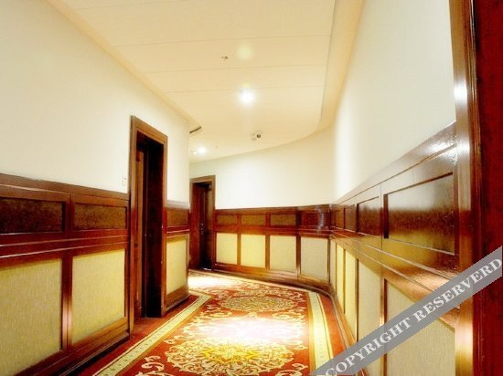 Shiji Fenghua Hotel — фото 1