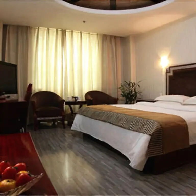 Vienna Hotel Shandong Zaozhuang Tengzhou Railway Station — фото 1