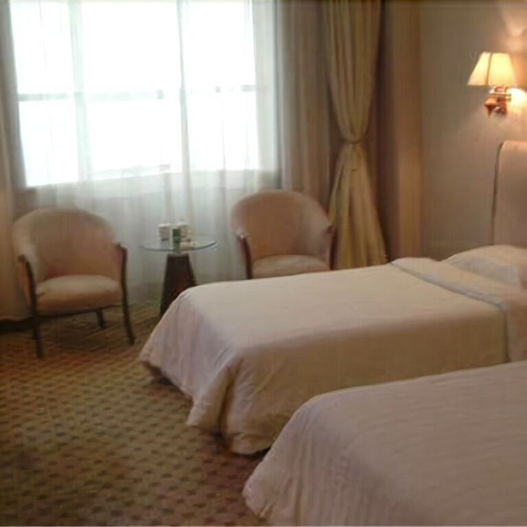Цзаочжуан: Vienna Hotel Shandong Zaozhuang Tengzhou Railway Station