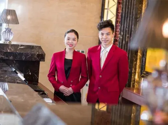 Хуанши: Leishan Defeng Kailong Hot Spring Hotel