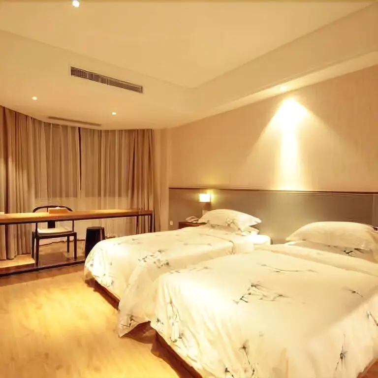 Serene Lodge Boutique Hotel — фото 1