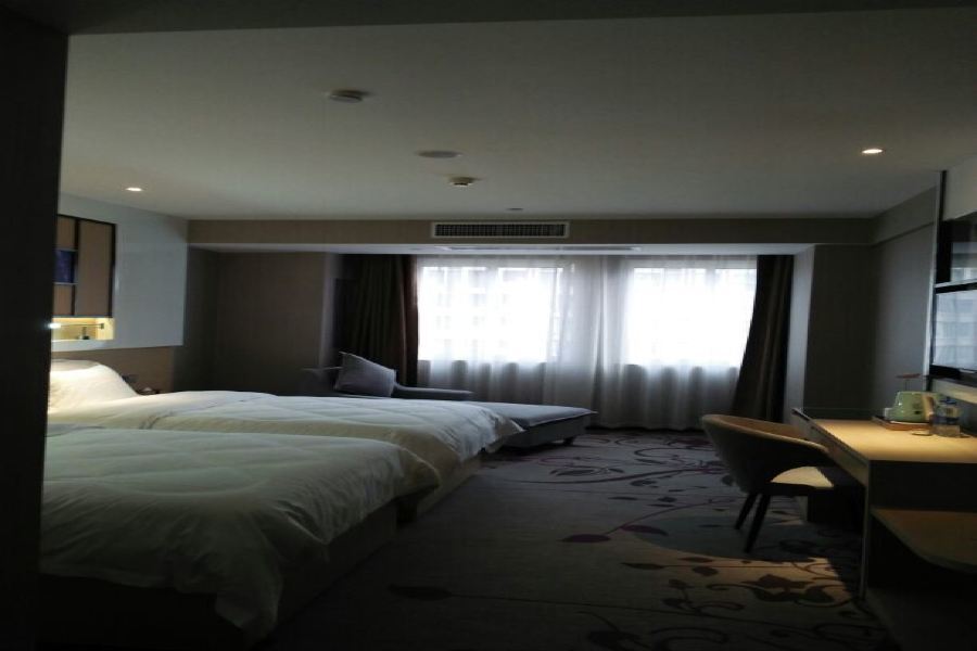 Ухань: Lavande Hotel (Wuhan Optical Valley Chuxiong Avenue)