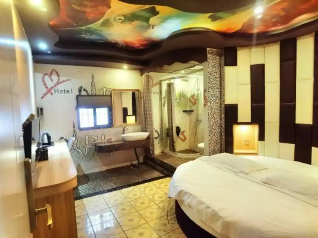 Шанхай: Manzhiya Theme Hotel (Shanghai Wanhangdu Road)