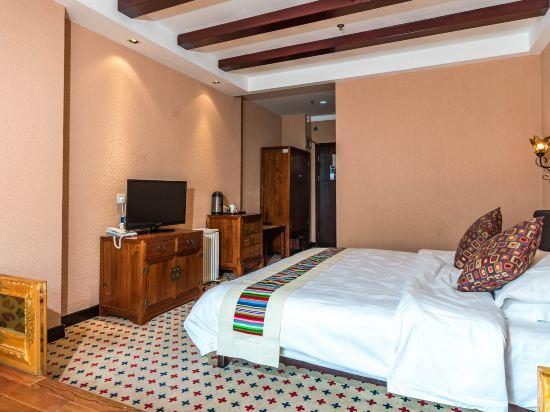 Линжи: Qizheng Padma Chumig Garden Hotel (Nyingchi)