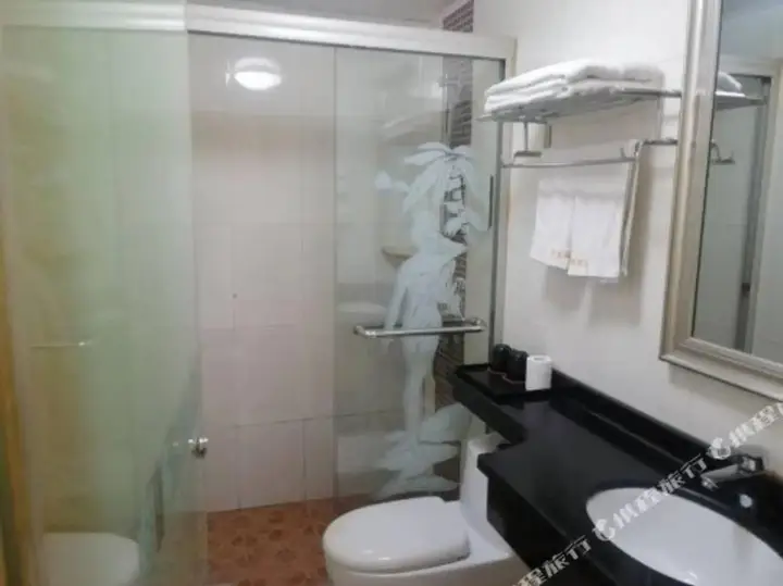 Шанхай: Jinqilin Hostel (Shanghai Waigaoqiao)