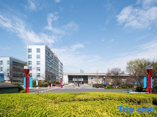 Циндао: Zhonghang Xiangtong Yacht Club Hotel