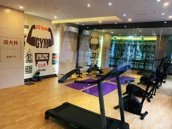Гуйлинь: Junyi Select Hotel (Mixc Mall Guilin Railway Station Branch)