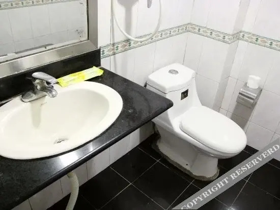 Циндао: Rujia Tianqiao Business Hotel