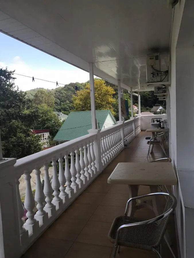 Лоо: Guest House Agava