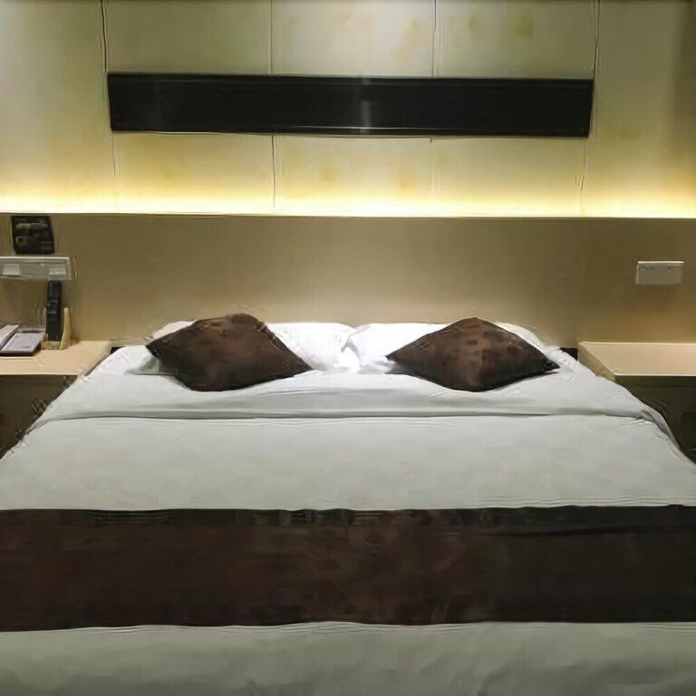Хуанши: Jiang Nan Feng Shang Hotel