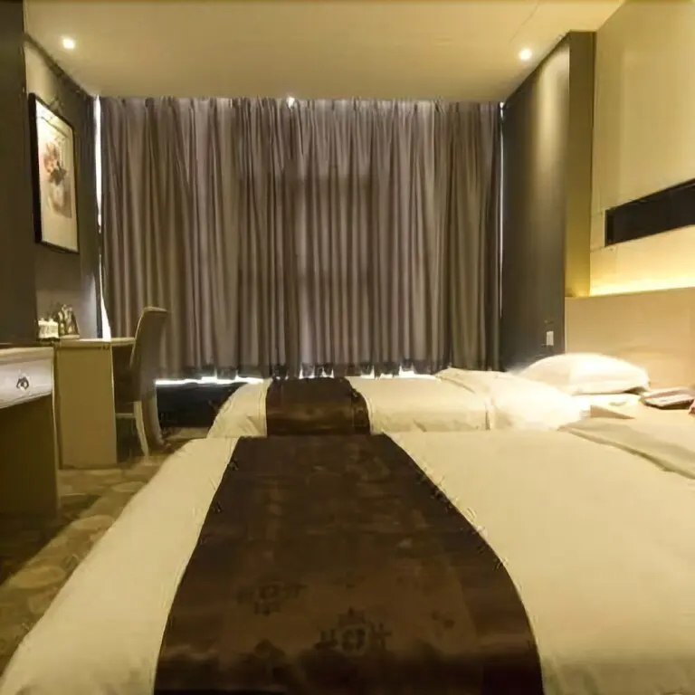 Хуанши: Jiang Nan Feng Shang Hotel