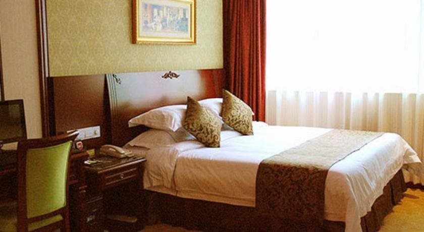 Вэйхай: Vienna International Hotel (Rongcheng High Speed ​​Railway Station)