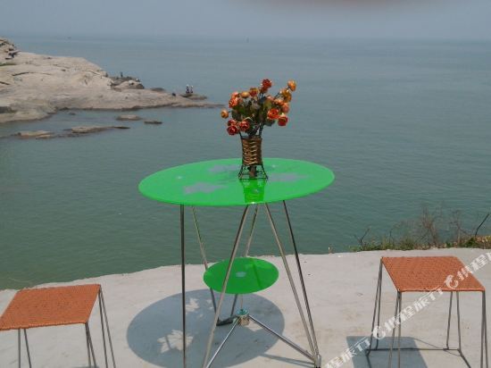 Ляньюньган: listen to the sea Homestay