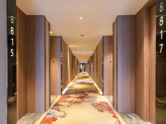Hilap Hotel — фото 1