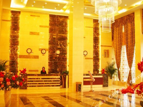 Чунцин: Jiulong Liscal Hotel (Youzhou Ancient City Taohuayuan Branch)