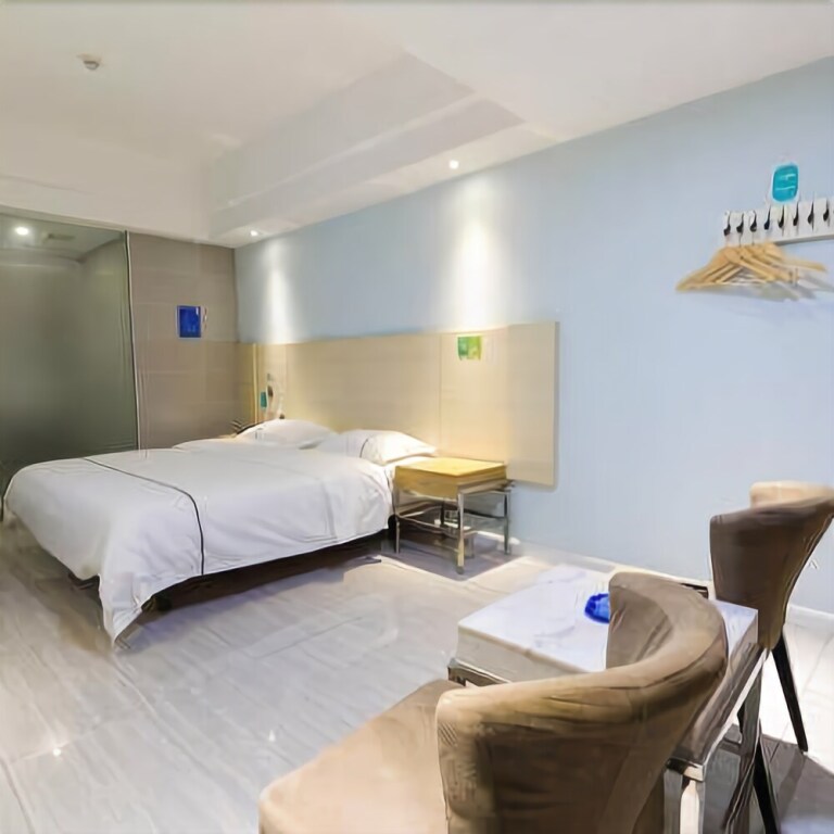 Дунгуань: Ruyi Chain Hotel Dongwan Qishi