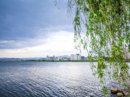 Дали: Linghai Holiday Hotel