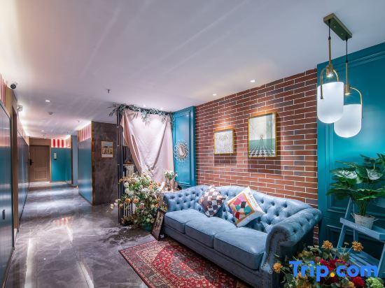 Лючжоу: Plinisi American Hotel (Lixin Road Store, Five Star Pedestrian Street, Liuzhou)