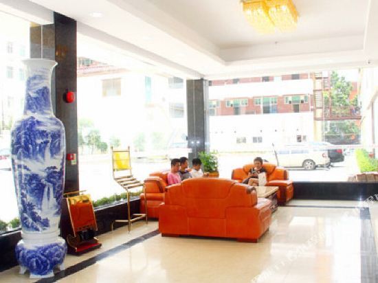 Шэньчжэнь: Hongrun Hotel (Shenzhen Buji East Railway Station)