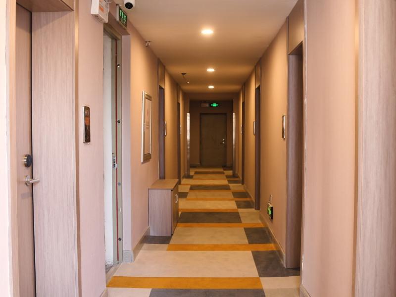 Шэньян: Shell Hotel Liaoning Shenyang Dadong District Middle Street North Railway Station