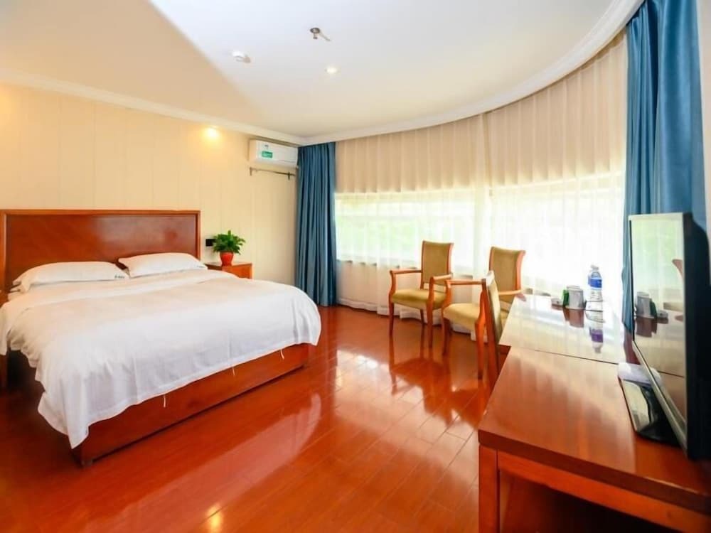 Наньтун: GreenTree Inn Nantong Gangzha District HongMing Plaza Express Hotel