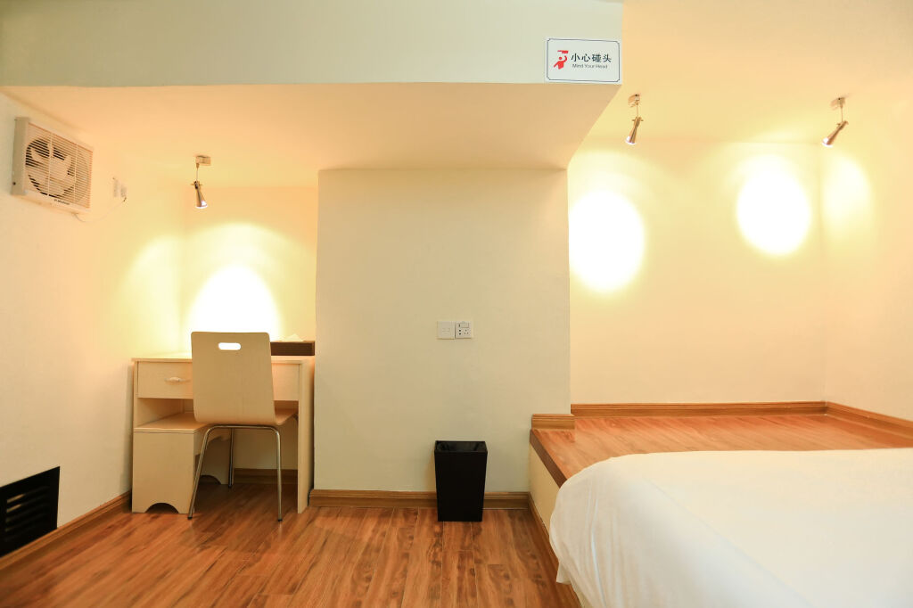 Country Garden Holiday Hot Spring Hotel Fogang — фото 1