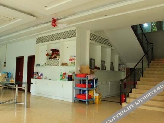 Яань: Senglin Huayu Hotel