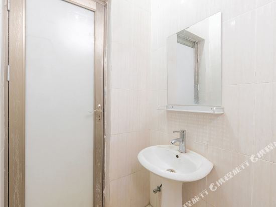 Хайкоу: Huixiang Hotel (Haikou High-speed railway East station Wuyue Plaza store)