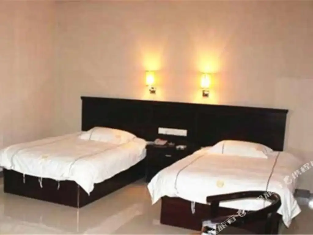 Маоминг: Shunde Business Hotel