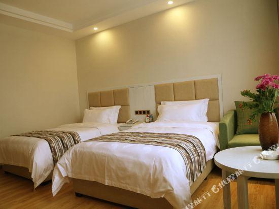 Гуанъюань: Shiyou Express Inn (Nanhe Central Plaza Store)