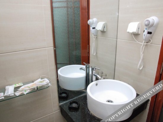 Дунгуань: Kangcheng Holiday Hotel