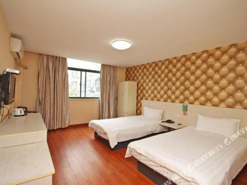 Mingyue Hotel (Kunshan Luyang) — фото 1