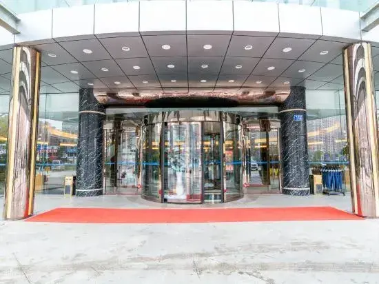 Янчжоу: Gaoyou California Sunshine Hotel