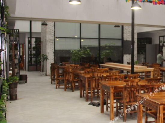 Фучжоу: Ripple Hotel (Fuzhou Wuyi North Road, Wuyi Square)