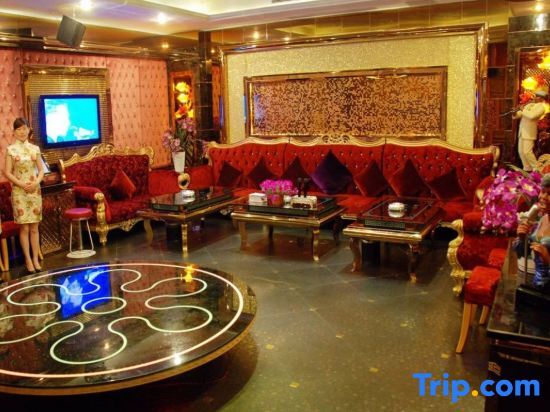 Уси: Zhengzhong Holiday Hotel