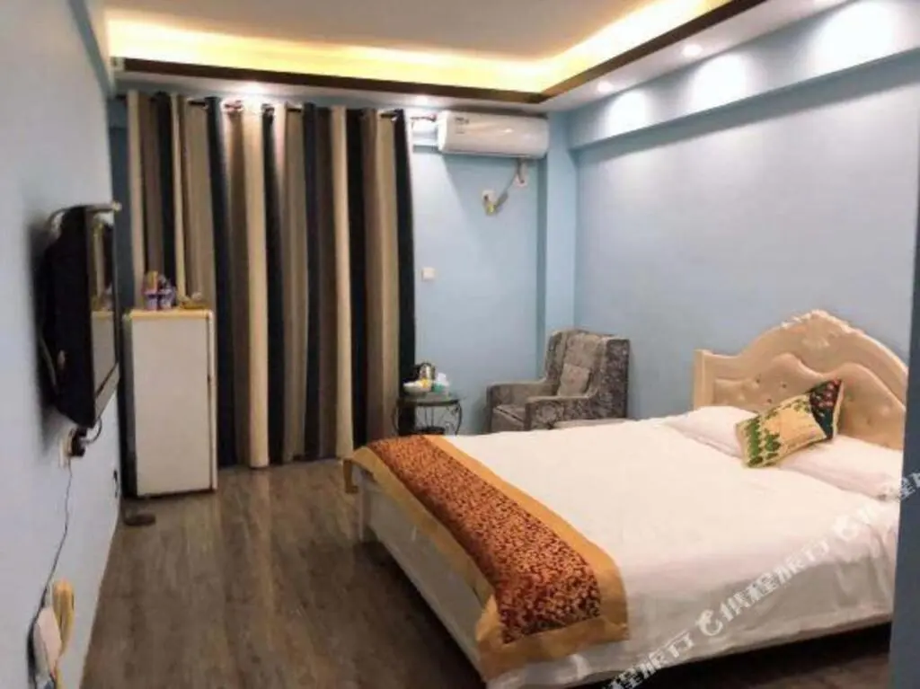 Жангжоу: Zhangzhou Luanfeng Business Hotel