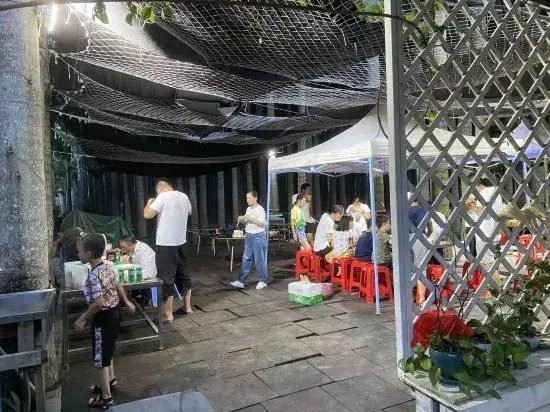 Шэньчжэнь: YeLin Homestay