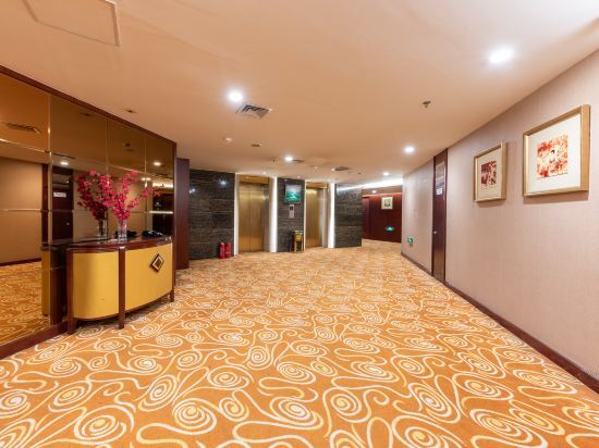 Тяньцзинь: Baiyun Hotel