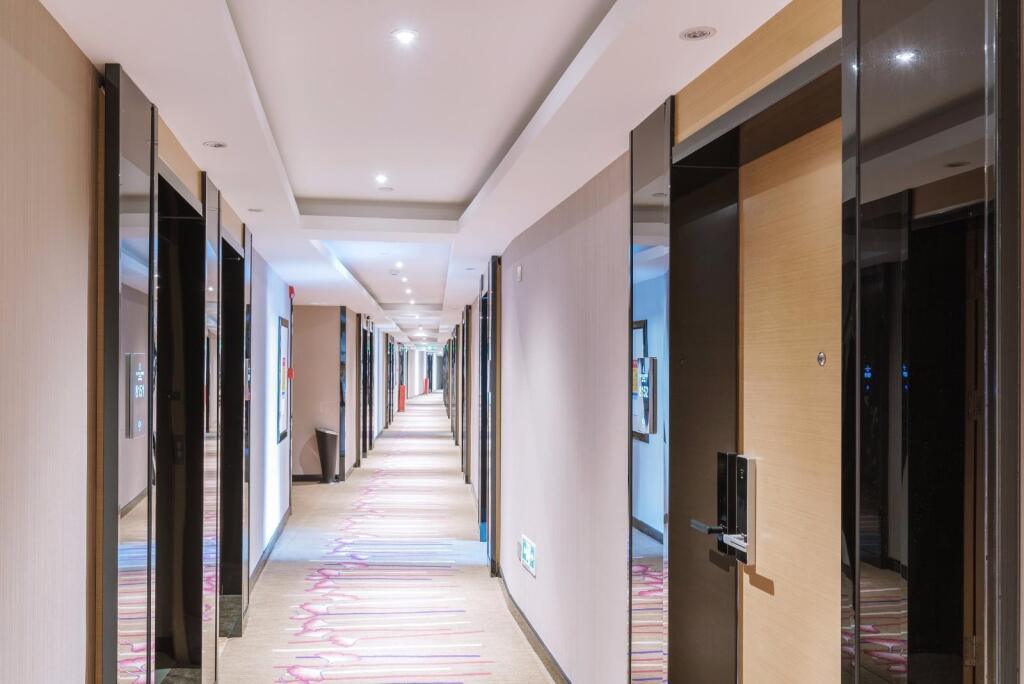 Гуанчжоу: Lavande Hotels·Guangzhou Chenjiaci Metro Station