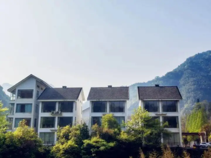 Ханчжоу: Lin An He Run Shi Jia Resort