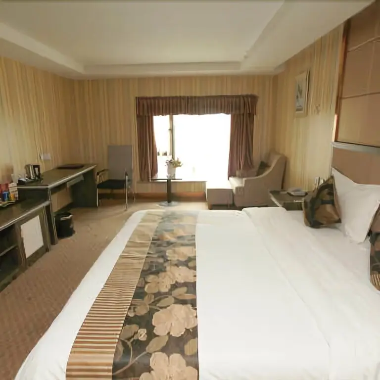 Чэнду: Ronggui Hotel