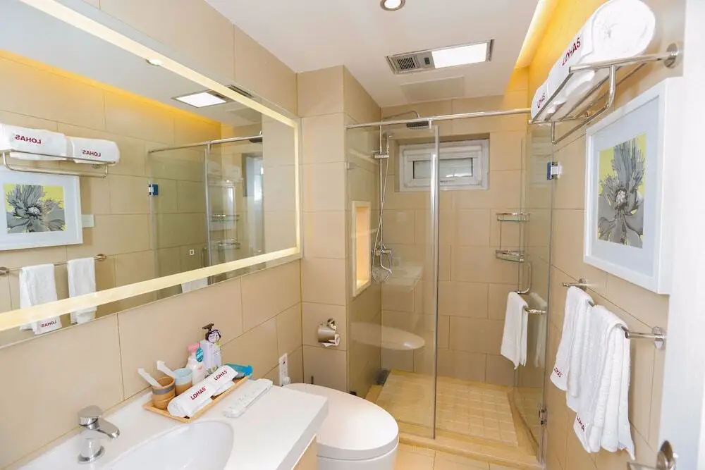 Циндао: Qingdao Lohas Home Hotel