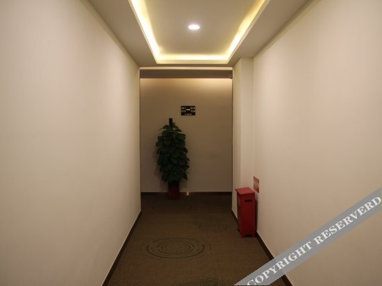 Цзинань: Greentree Inn