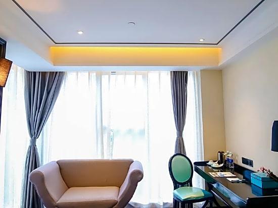 Чэнду: Xana Hotelle Chengdu Middle Ring Yopindo Branch
