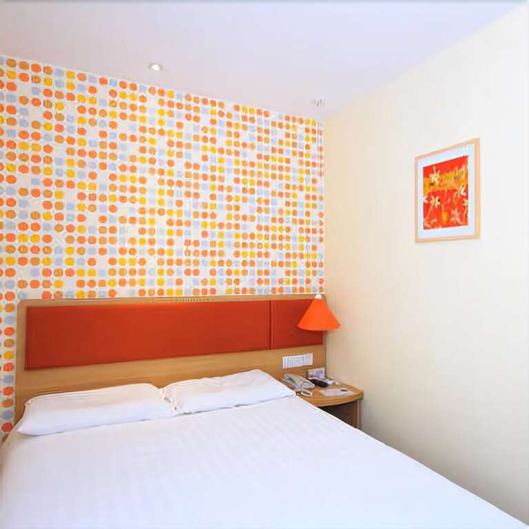 Ханчжоу: Home Inn (Hangzhou East Railway Station West Square Xinfeng Road)