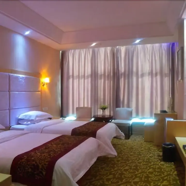 Кайфын: Bianjing Guomao Hotel (Kaifeng Xiaosongcheng Qingming Shangheyuan Store)