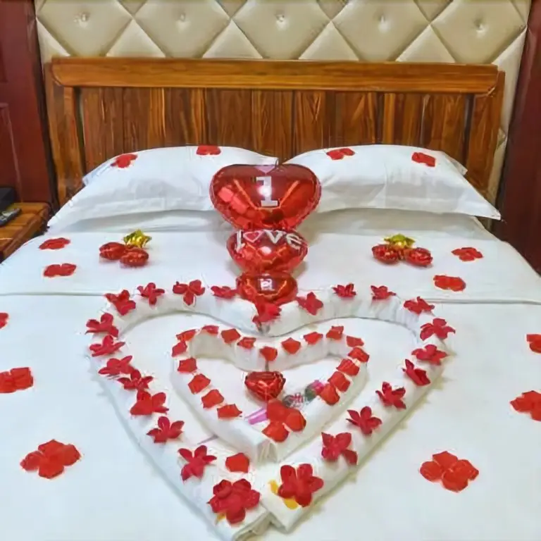 Кайфын: Bianjing Guomao Hotel (Kaifeng Xiaosongcheng Qingming Shangheyuan Store)