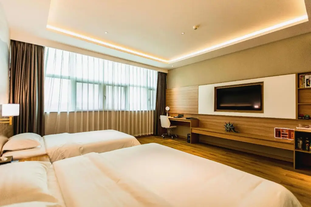 Лункоу: Huifeng Hotel