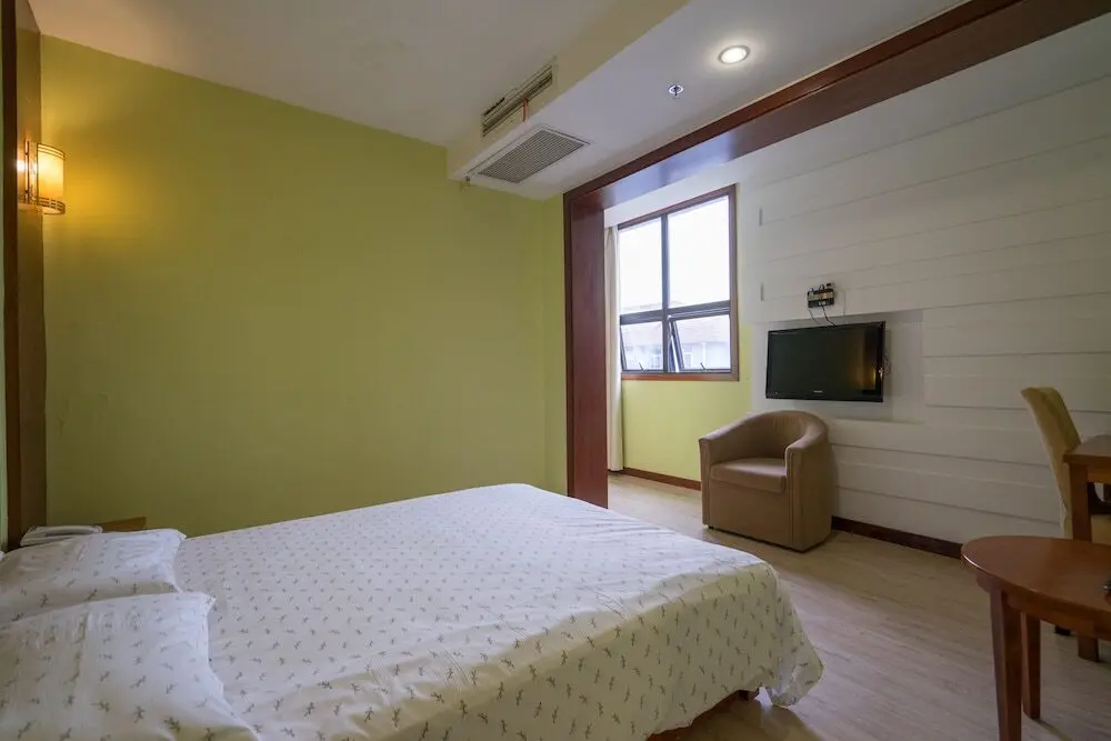 Шанхай: A&A  Hotel Chain JinZhong  ShangHai