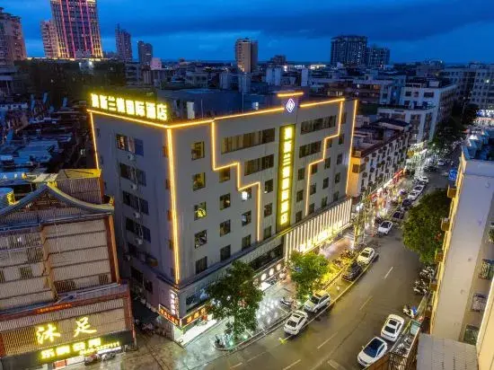 Шаньвэй: Ausland International Hotel